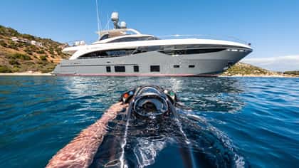 ANTHEYA III 35m motor yacht charter, photo 10