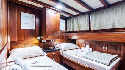 ANGELICA 30m motor yacht charter, photo 8