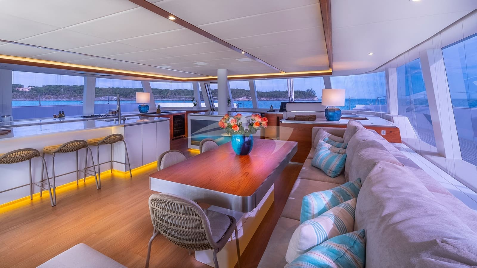 FANTASTIC TOO, photo from the yacht portfolio 9