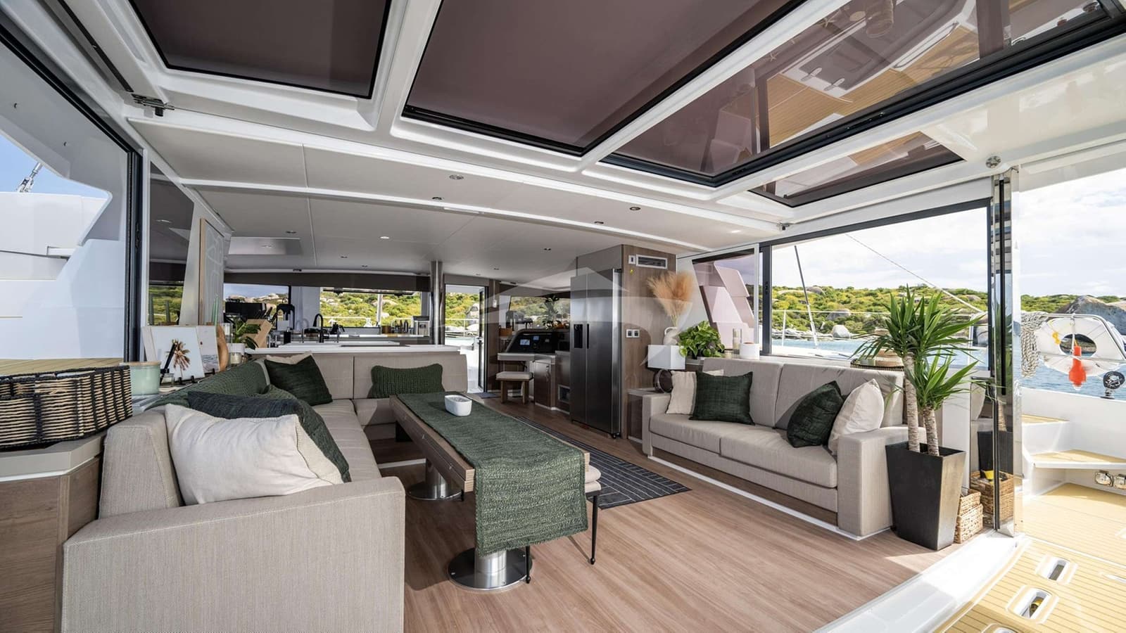 HIGH 5, photo from the yacht portfolio 6