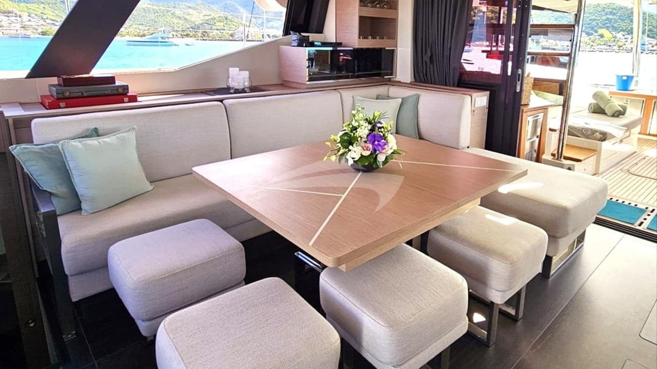 LOOMA, photo from the yacht portfolio 6