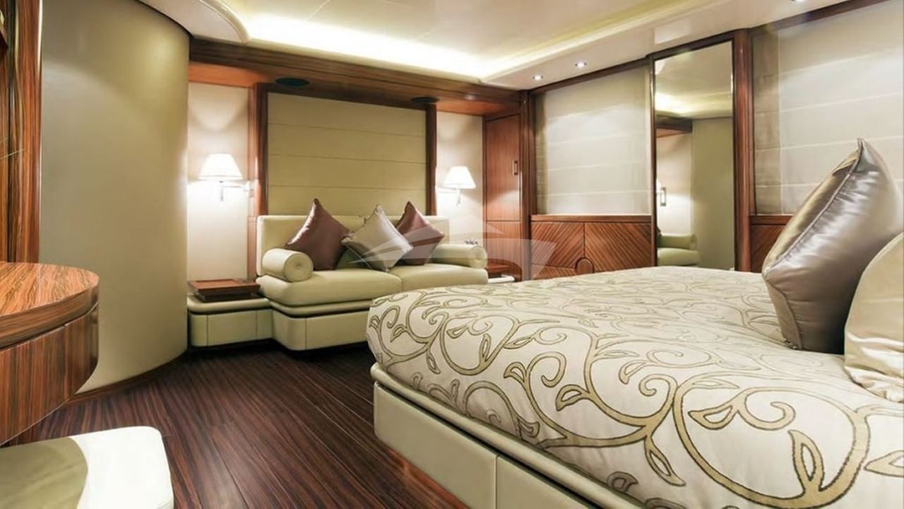 VIP Cabin