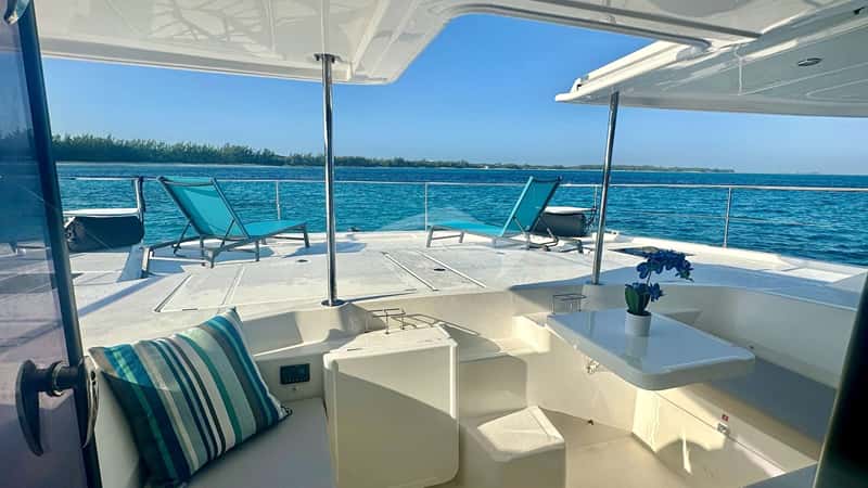 SOUTHERN SKY 16m sailing yacht charter, photo 4