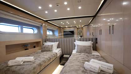 PRINCESS MELDA 39m motor yacht charter, photo 11