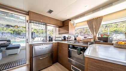 TAMIRO 16m sailing yacht charter, photo 7