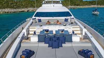 Foredeck Seating