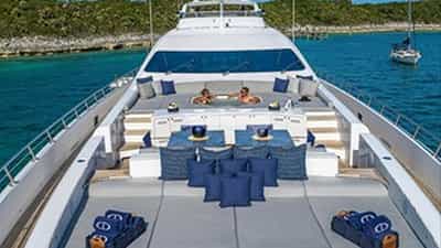 Foredeck Seating