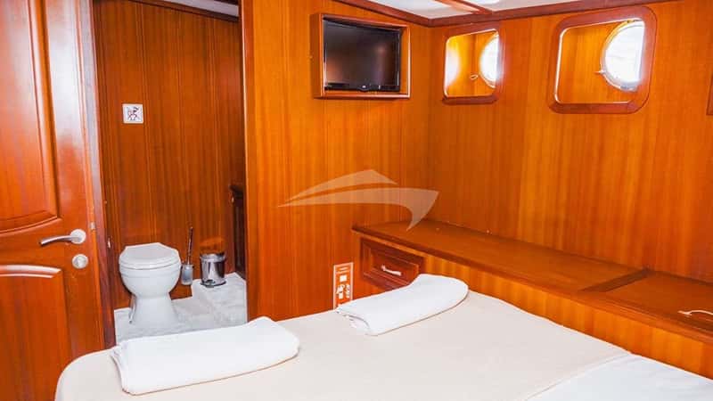 EYLUL 17 28m sailing yacht charter, photo 8