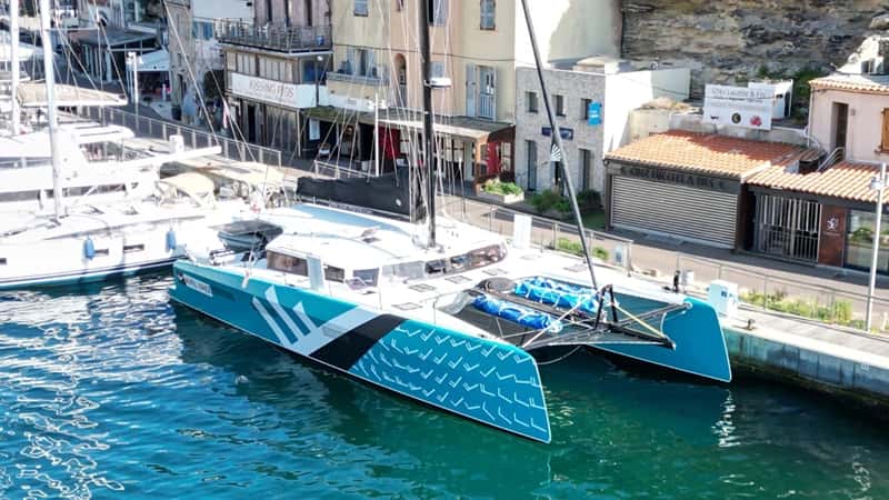 AVEL VAEZ 18m sailing yacht charter, photo 10