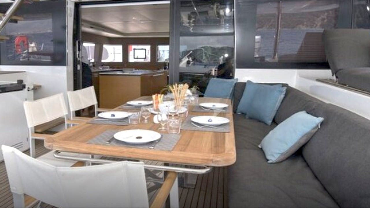 Aft Deck Dining