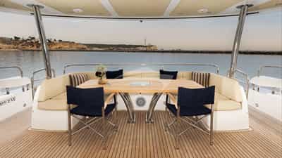Aft Deck Seating