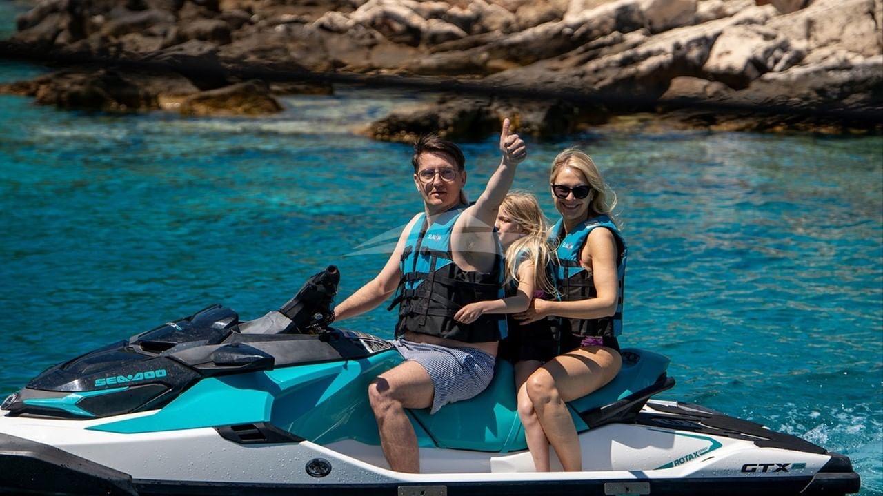 ANIMA MARIS Watersports (3)