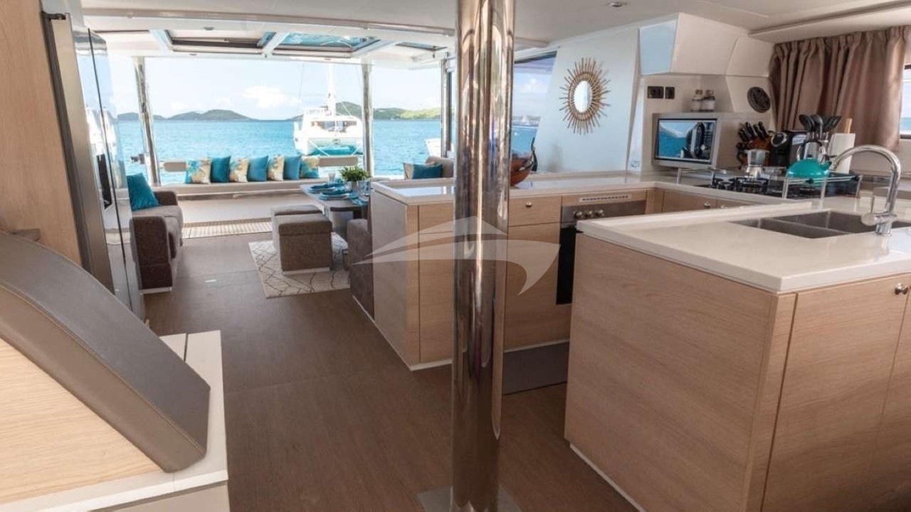 Kitchen to Saloon
