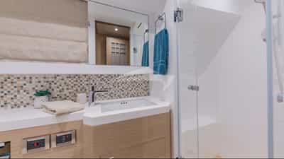 VIP head and shower