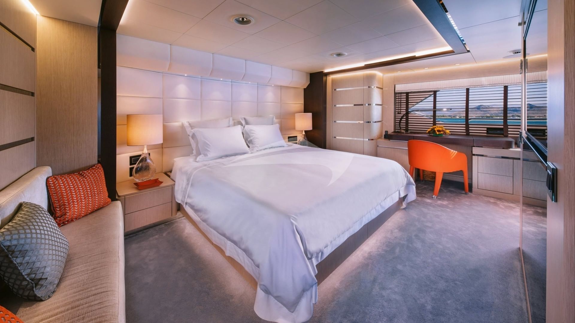 Main Deck - Owner's Cabin