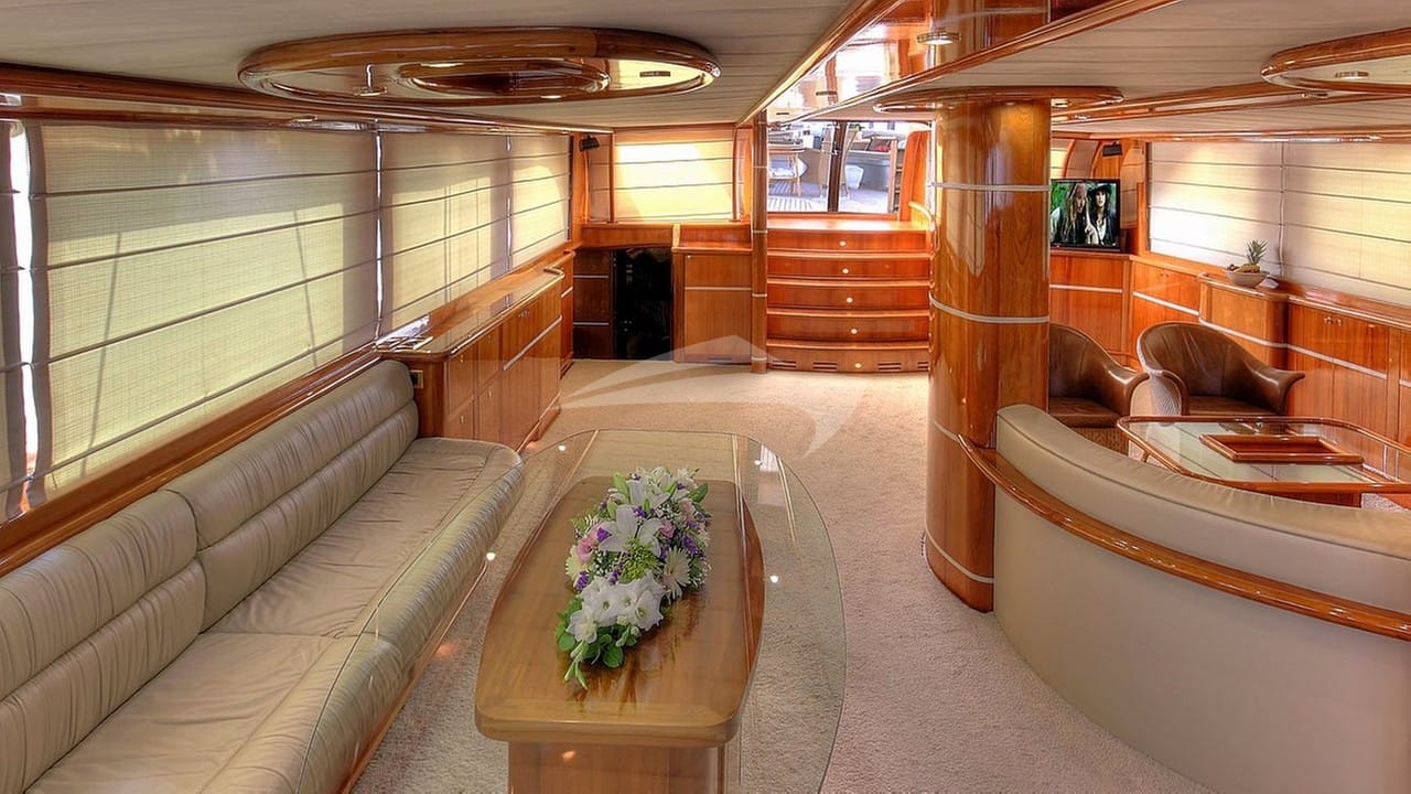 Saloon - View from the front