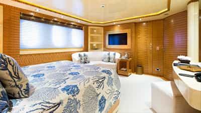 Double Cabin