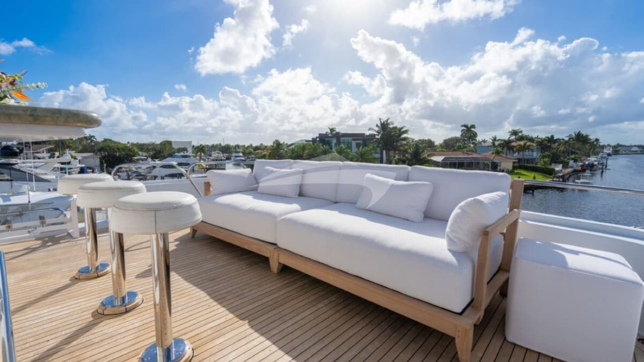 CHANSON, photo from the yacht portfolio 21