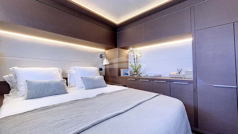 CRAZY HORSE 24m motor yacht charter, photo 5