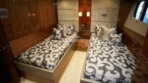 Twin Cabin