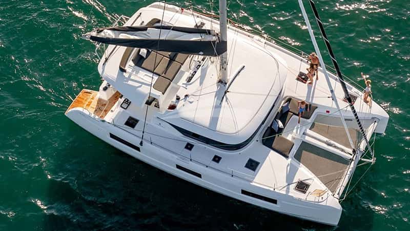 WINDEA 14m sailing yacht charter