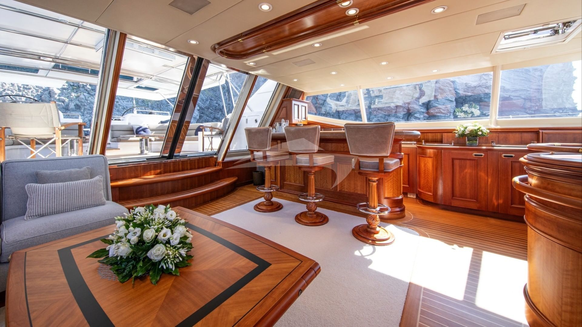 Upper Saloon and Bar