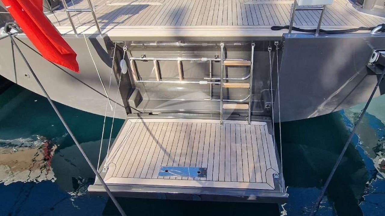 YKNOT NOW, photo from the yacht portfolio 11
