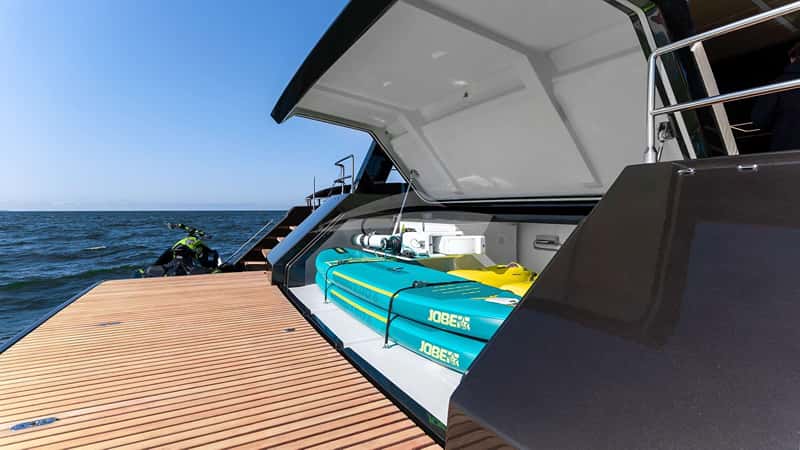 AMBER ONE 21m motor yacht charter, photo 10