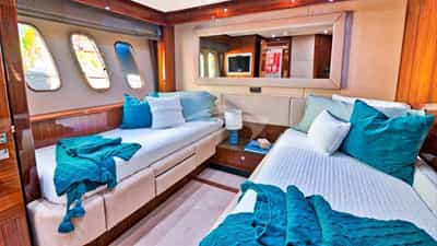 Guest Cabin 2 w/Twins - Converts to Double