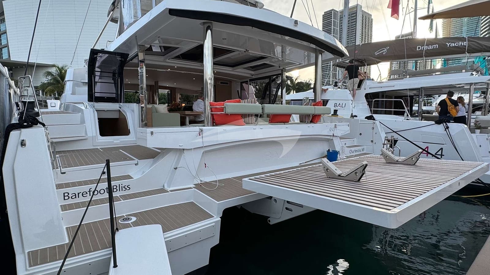 BAREFOOT BLISS, photo from the yacht portfolio 18