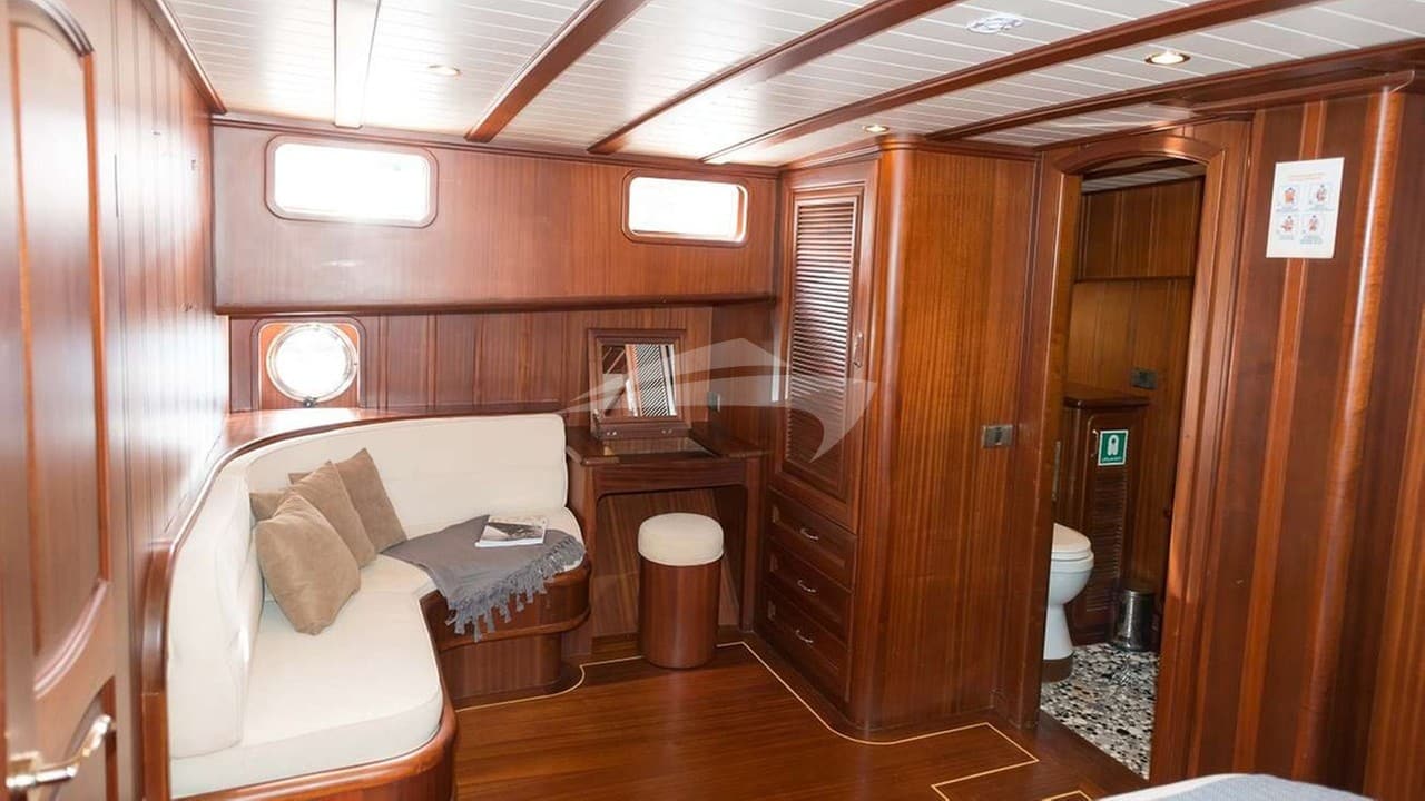 PRIMADONNA, photo from the yacht portfolio 6