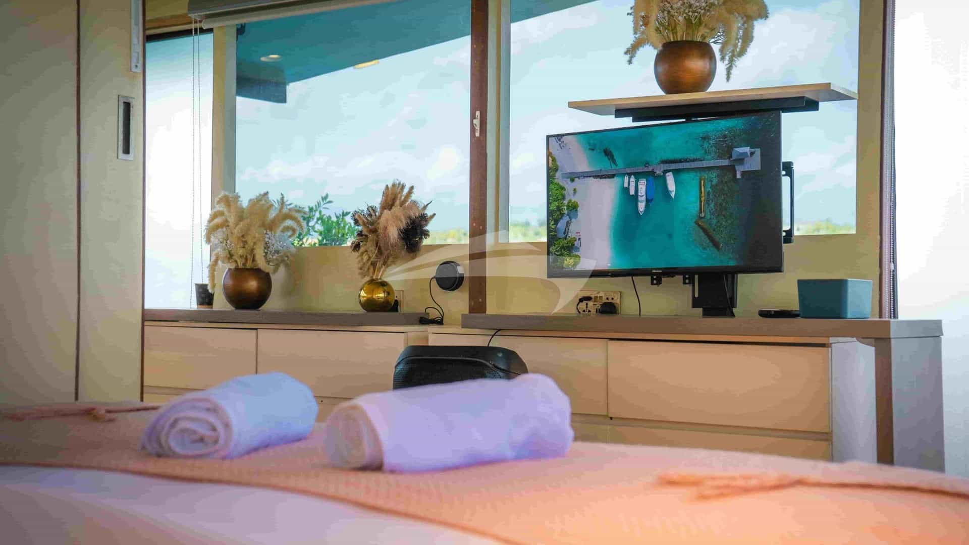 ATOLL VILLA in Indian Ocean — view 2