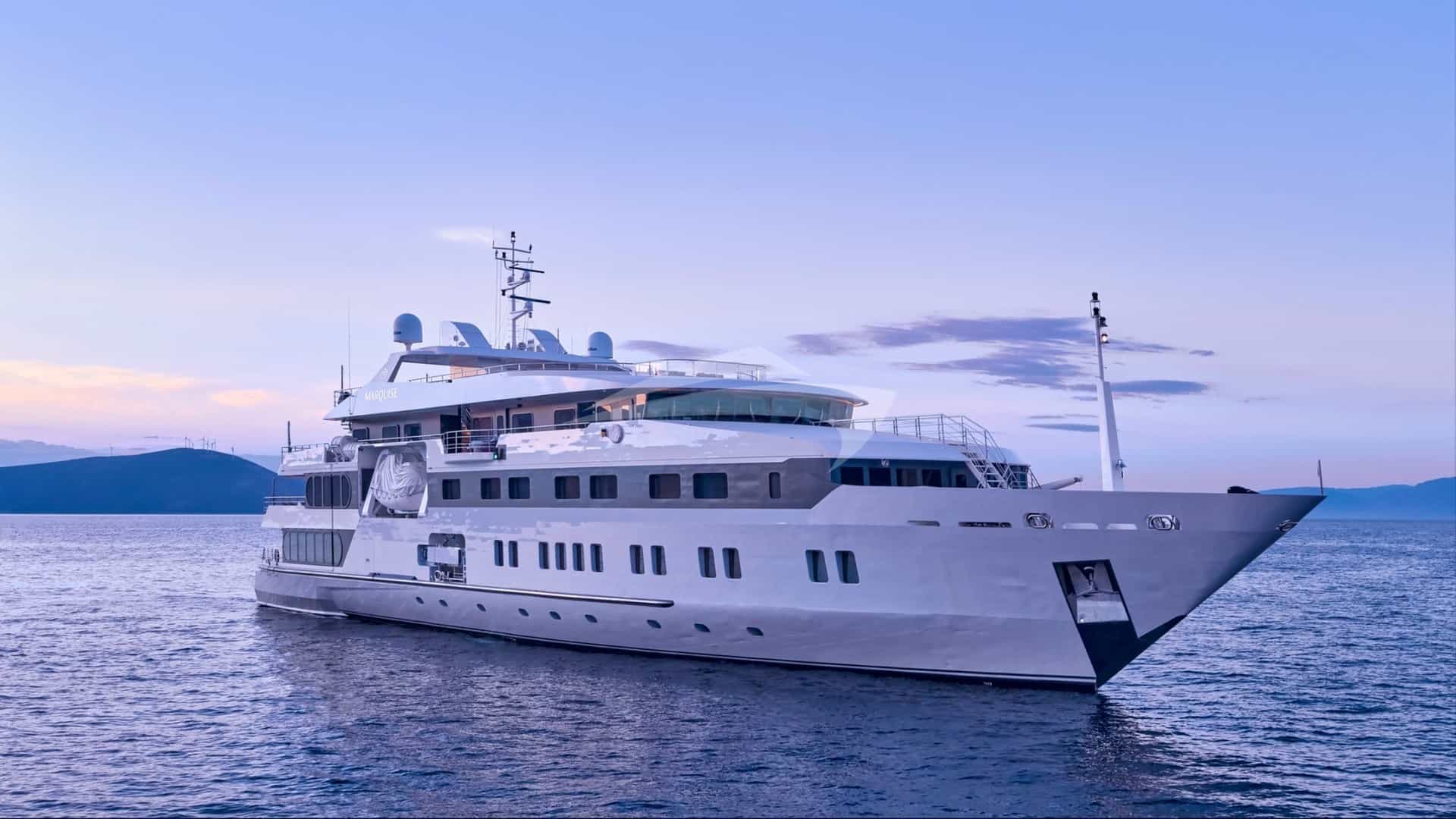 MARQUISE 1