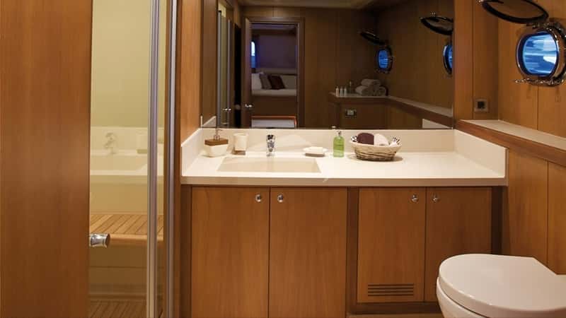 MISS B 29m sailing yacht charter, photo 6