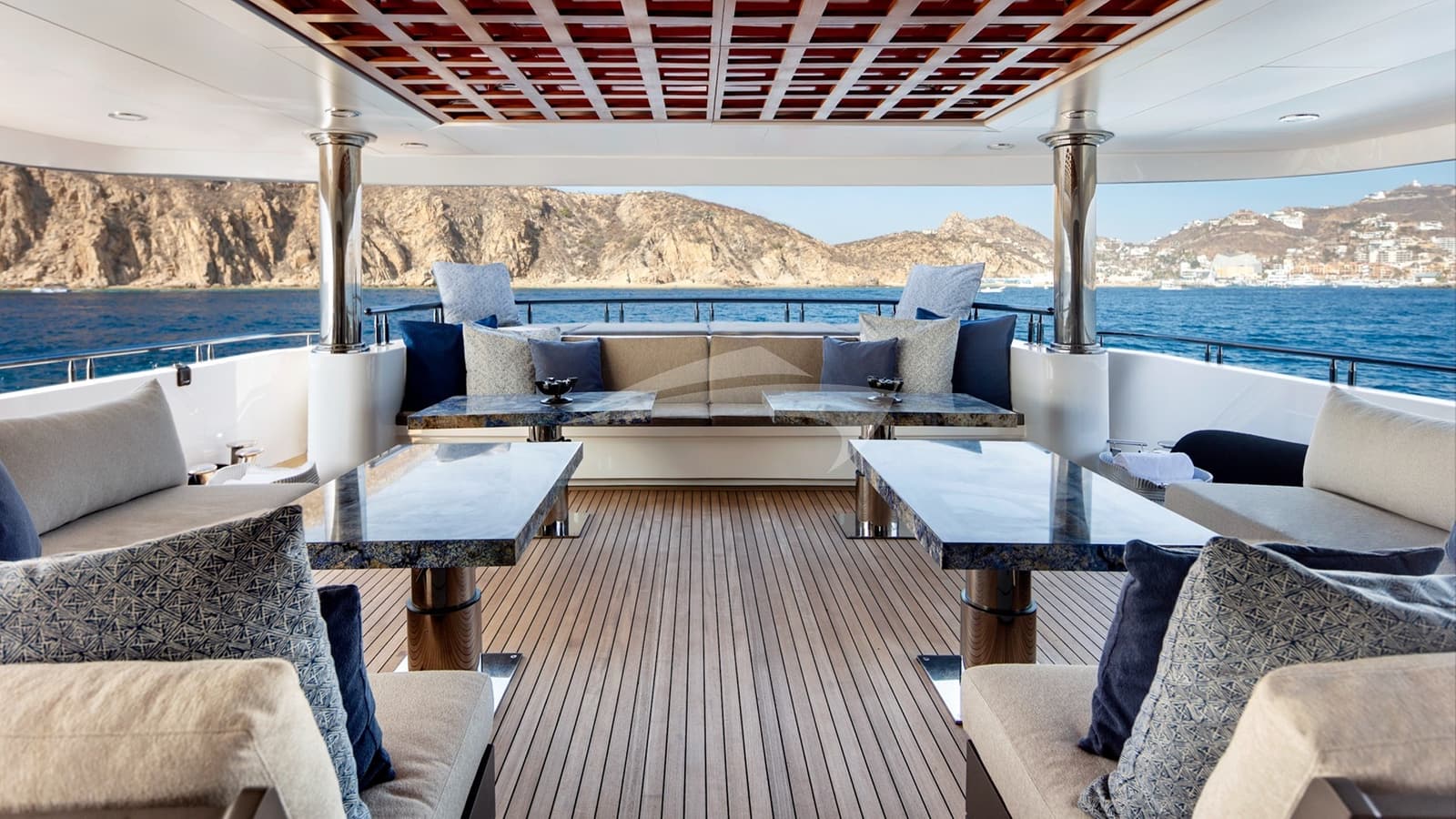 CHAMPAGNE SEAS, photo from the yacht portfolio 2