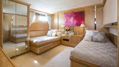 Twin Cabin