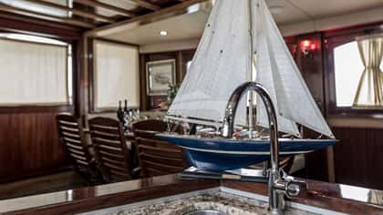ADRIATIC BREEZE 22m motor yacht charter, photo 7