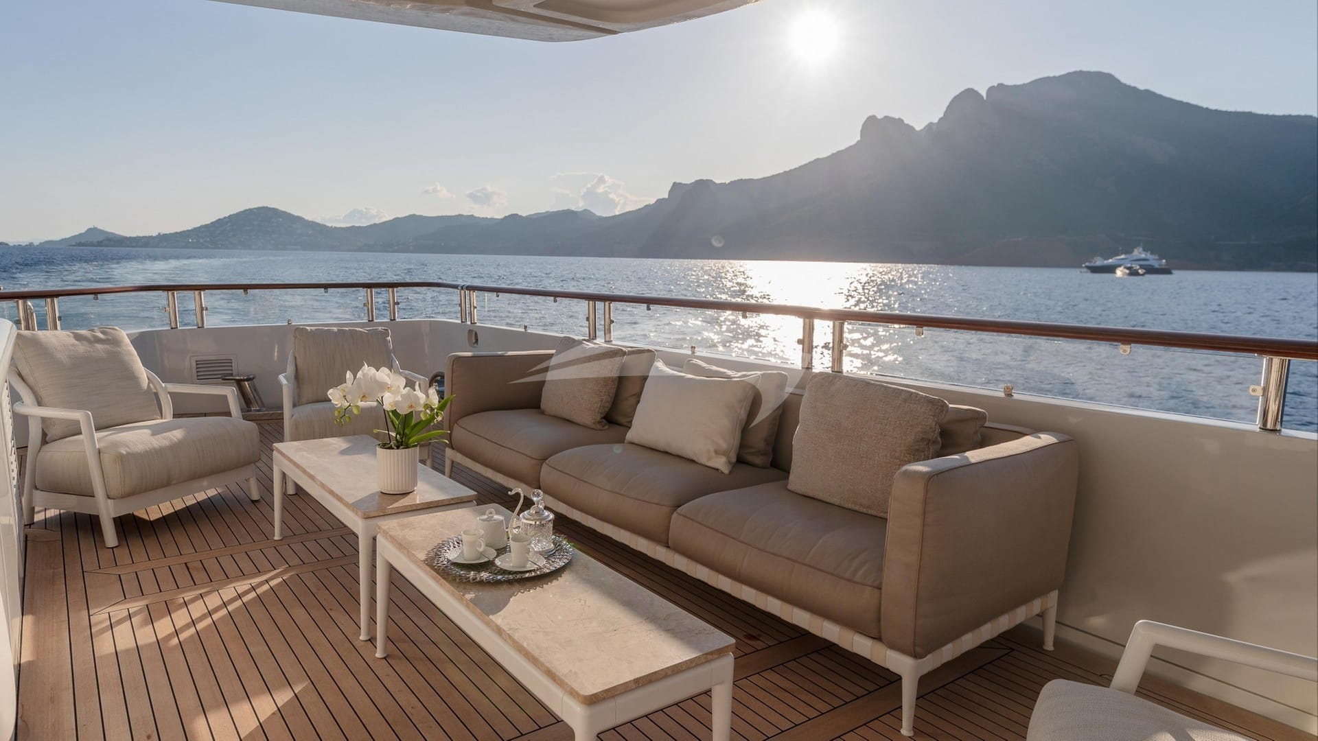 Main Deck Seating Area