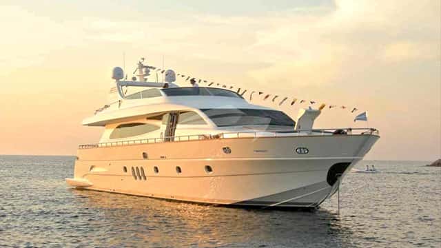 KARISMA 27m motor yacht for charter