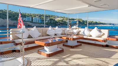 Deck seating