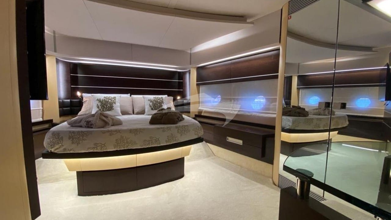VIP Cabin