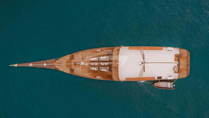 SAMSARA SAMUDRA 42m sailing yacht charter, photo 5