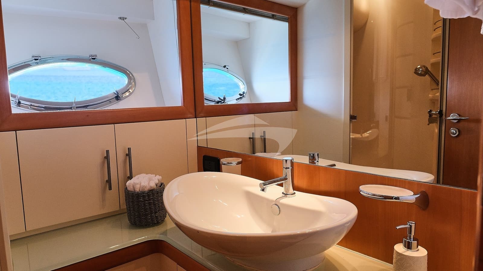 STINGER, photo from the yacht portfolio 8