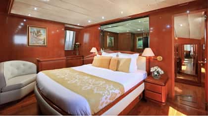 DEMAREST 32m motor yacht charter, photo 6