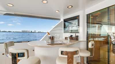 Main Deck Bar