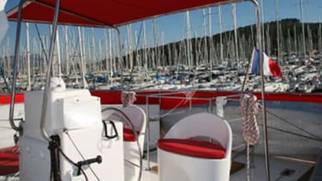 DREAM yacht charter photo 4