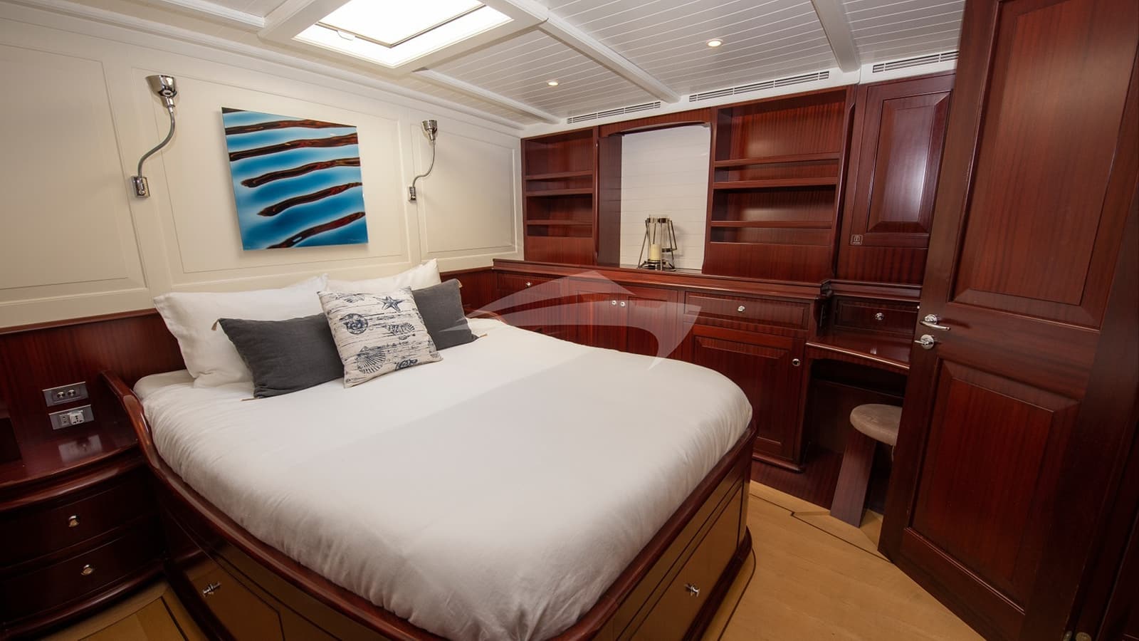 AURELIUS, photo from the yacht portfolio 13
