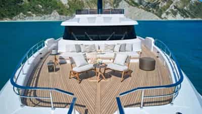 Foredeck Seating