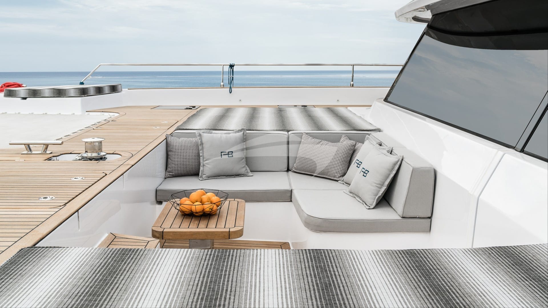 sunreef_60A01_int_039