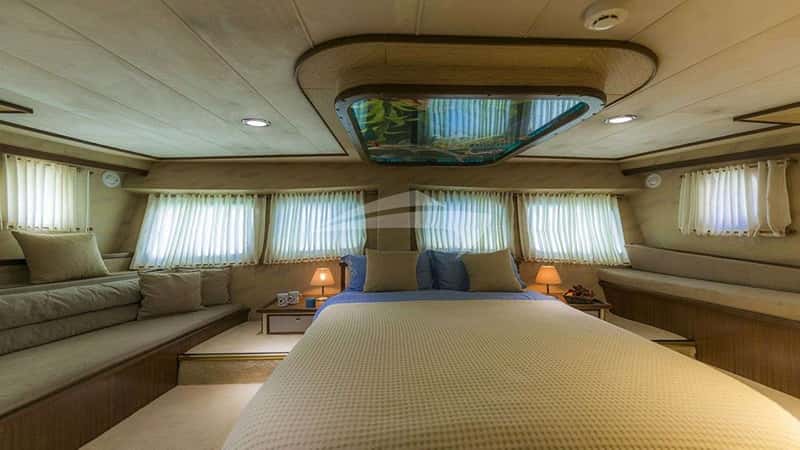 ECE ARINA 24m motor yacht charter, photo 5
